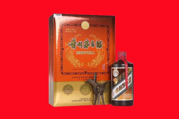 潼南区回收30年茅台酒.jpg